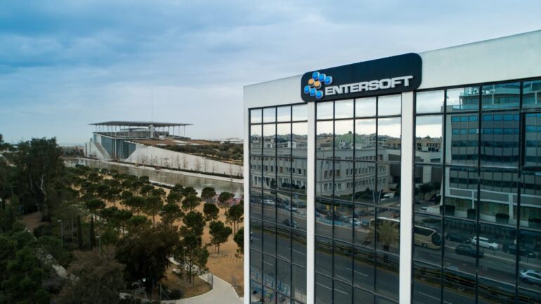 Στην Verdalite Limited το 33,58% της Entersoft
