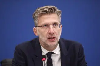 akis skertsos