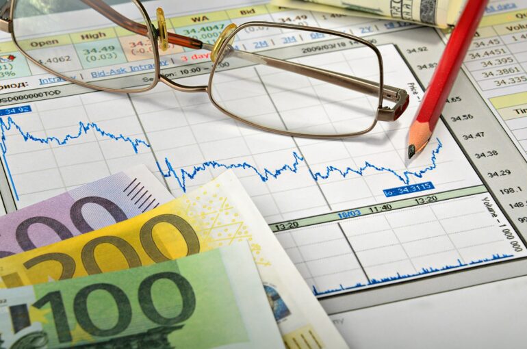 Αυξημένα ληξιπρόθεσμα χρέη προς την εφορία: 4,31 δισ. ευρώ το 2024