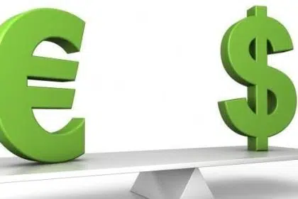 isotimia euro dolario times synallagma