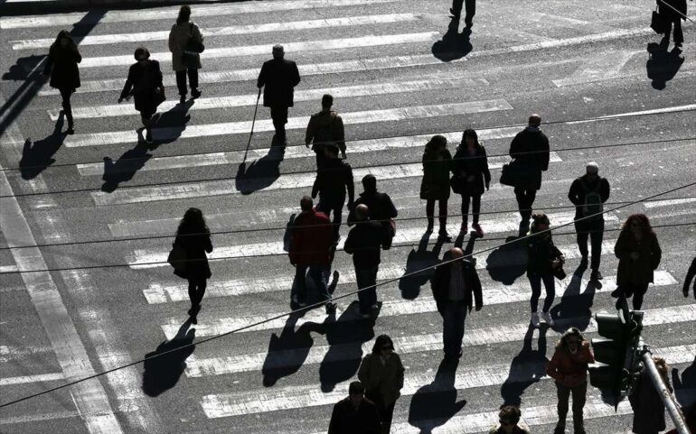 Στο 8,3% η ανεργία τον Απρίλιο
