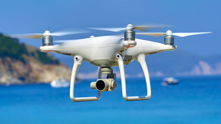 Drones και κάμερες σώματος στους ελέγχους της Επιθεώρησης Εργασίας