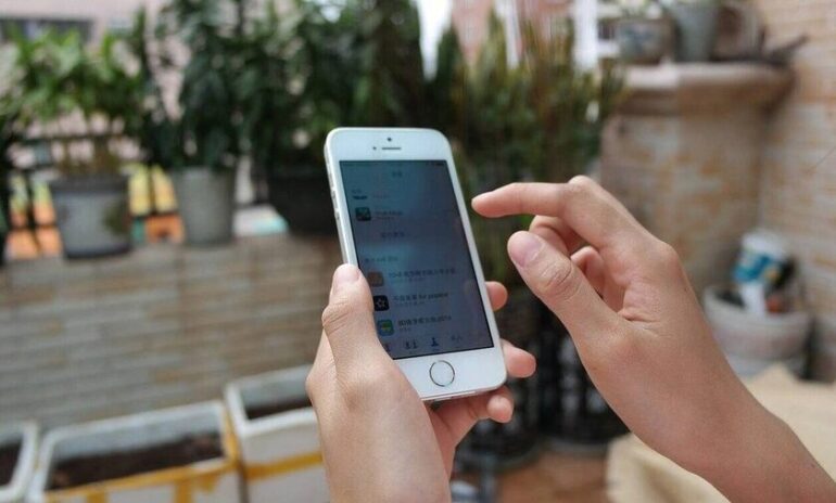 Ευρώπη: Στροφή σε κρατικά apps αντί WhatsApp και Signal