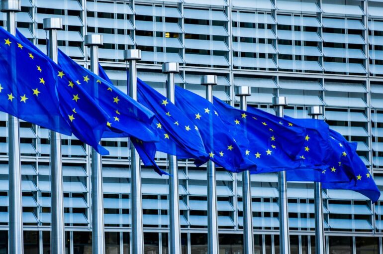 KOMIΣION – EE: Σε ισχύ οι νέοι κανόνες για απάτες στον ΦΠA