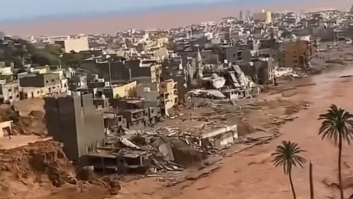 Λιβύη πλημμύρες φωτ ΑΠΕ 696x392 1