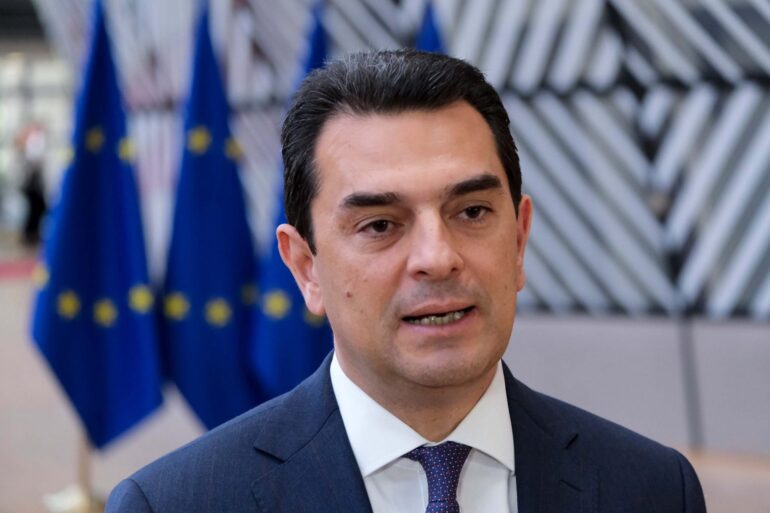 Κώστας Σκρέκας: Σε ισχύ τα 4 μέτρα κατά της ακρίβειας -Ήδη αποσύρονται ανατιμήσεις, τι ισχύει για το βρεφικό γάλα