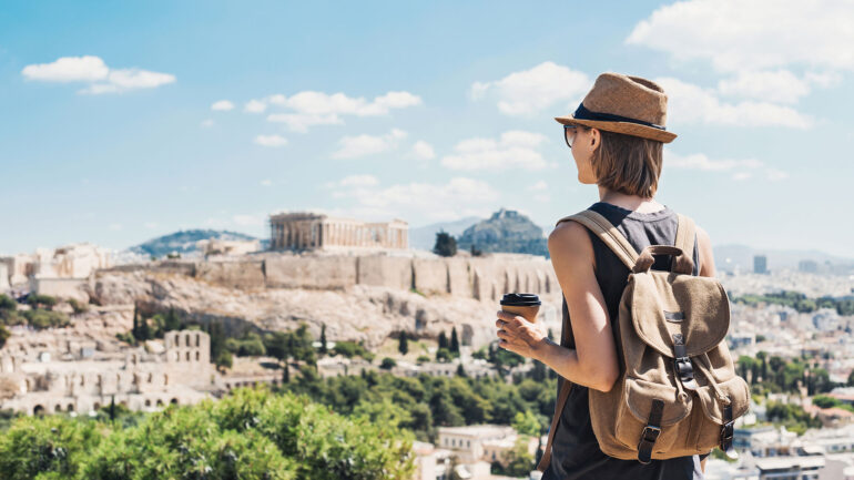 Αύξηση 2,9% στις διανυκτερεύσεις του Ιουλίου – Ξεπερνούν τα 30 εκατ.