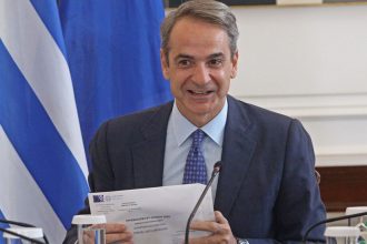 mitsotakis fakelos arthro