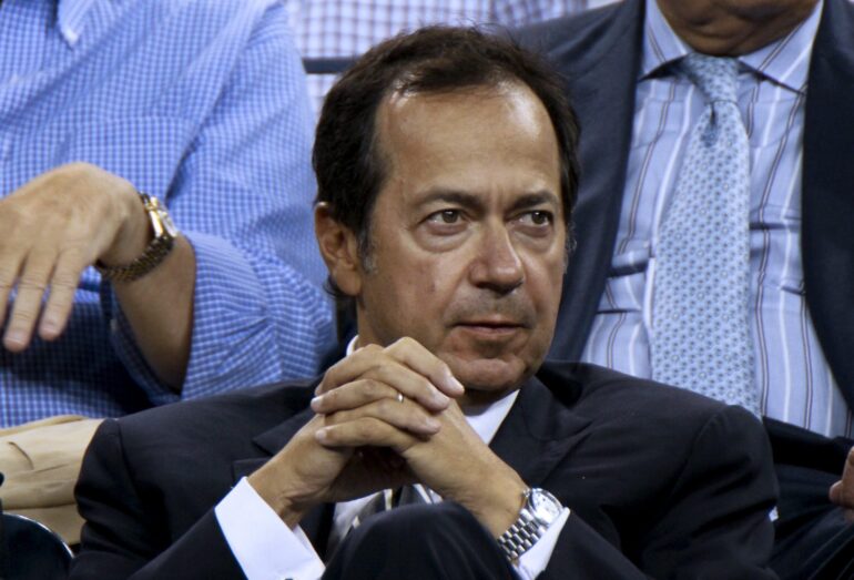 H «ψήφος εμπιστοσύνης» (και) του John Paulson σε οικονομία και ελληνικά assets