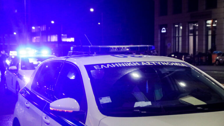 Βραυρώνα: Εντοπίστηκε νεκρό βρέφος – Κρατούνται οι γονείς του