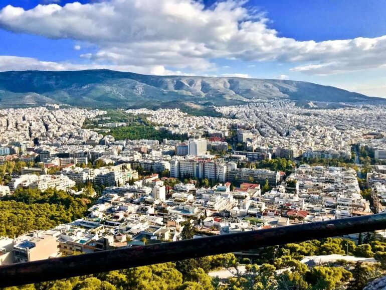 Real Estate: Επενδύσεις-μαμούθ πάνω από 1,5 δισ. ευρώ με το «καλημέρα» του 2025