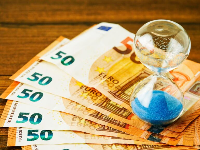 Πρωτιά Ελλάδας στις εκταμιεύσεις του Ταμείου Ανάκαμψης