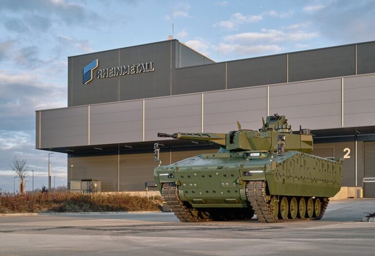 Η Rheinmetall εγκαινιάζει το μεγαλύτερο εργοστάσιο παραγωγής πυρομαχικών στην Ευρώπη