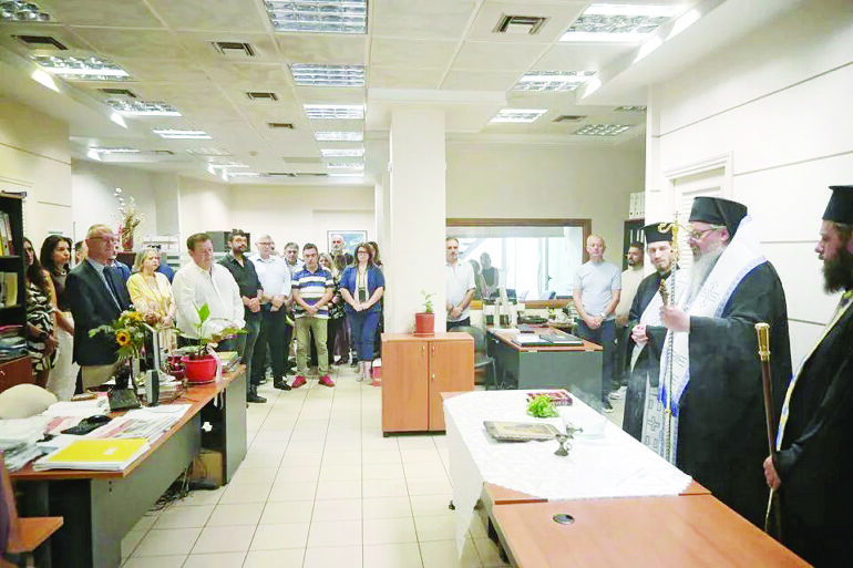 Αγιασμός εφημερίδας Ελευθερία: «Πρωταγωνίστρια» και την επόμενη ημέρα