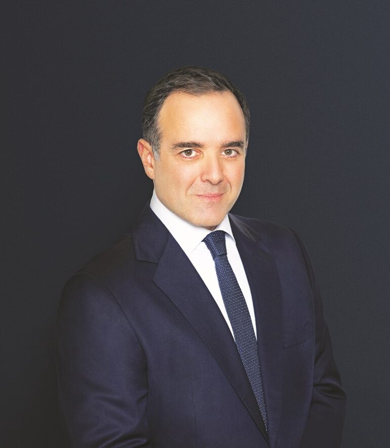 Νέα διεθνής επένδυση του Θοδωρή Κυριακού στην πλατφόρμα Uncensored του Piers Morgan