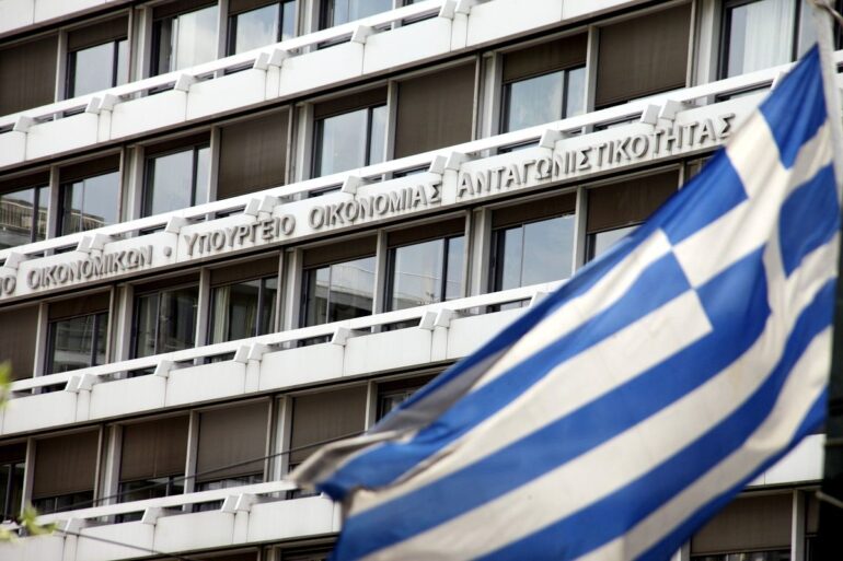 Νομοσχέδιο-μπλόκο στη διαφήμιση παράνομου τζόγου – Έως 50.000€ πρόστιμο σε influencers