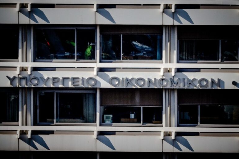 Νέο νομοσχέδιο με μέτρα για παραοικονομία, αγρότες και κατοικία