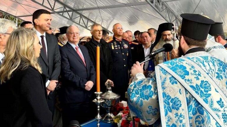 Βασίλης Κικίλιας από τον Αγιασμό των υδάτων: «Ενότητα, ομοψυχία και σύνεση»