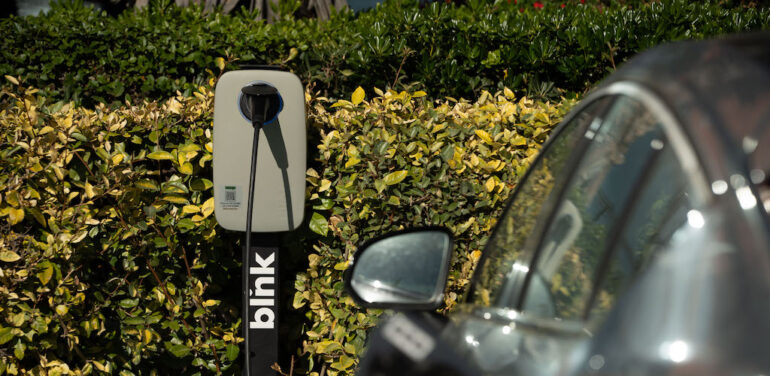 Blink Charging Hellas: Με 90 νέους φορτιστές το 2025,  «έφερε» την ηλεκτροκίνηση σε όλη την Ελλάδα