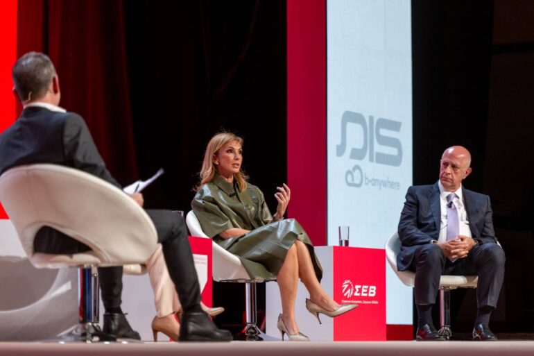 Μελίνα Τραυλού: Ίσες ευκαιρίες για τις γυναίκες στη ναυτιλία και στην οικονομία
