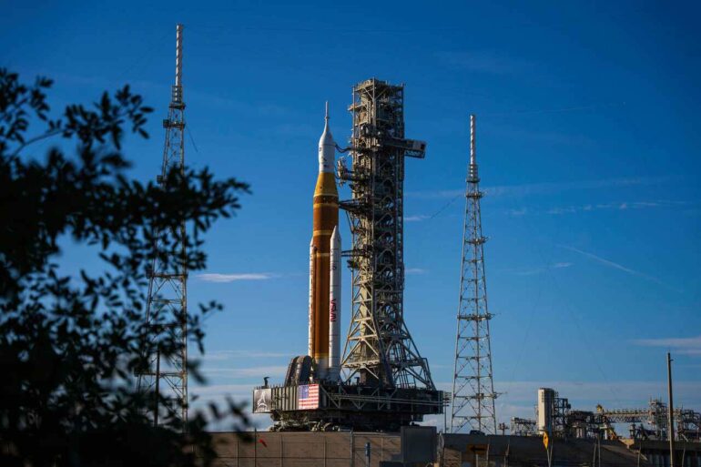 Η NASA δοκιμάζει προωθητήρα πλάσματος με τροφοδοσία λιθίου