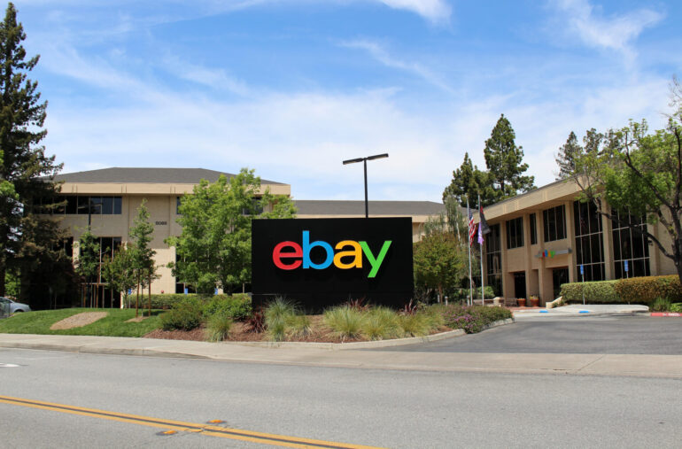 Η GameStop στοχεύει την εξαγορά του eBay με πρόταση 56 δισ. δολαρίων