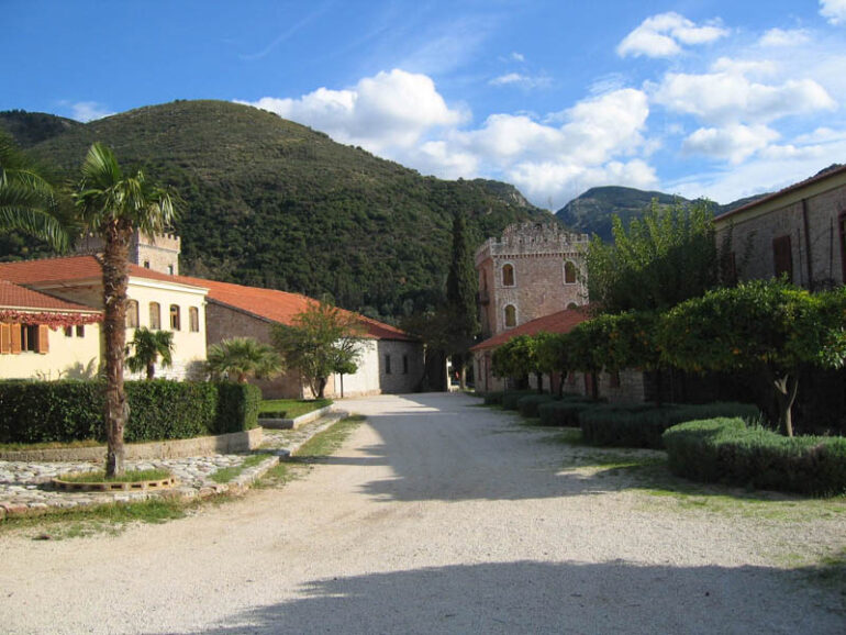 Απεβίωσε ο Βλάσσης Αντωνόπουλος της Achaia Clauss