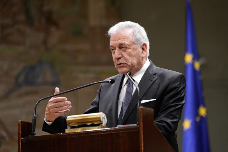 Ευρωπαϊκό ένταλμα σύλληψης από τις Βρυξέλλες για τον Δημήτρη Αβραμόπουλο